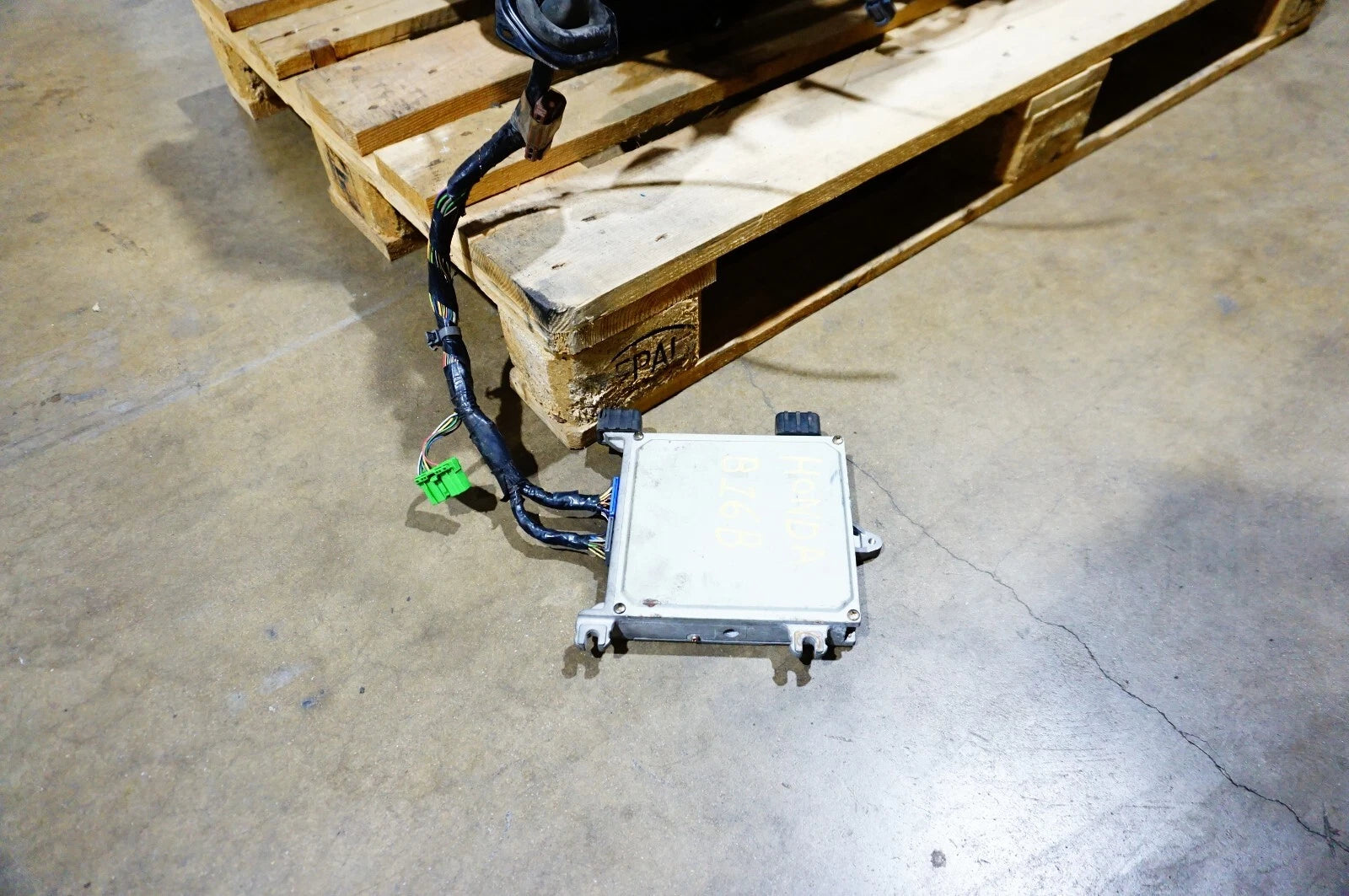 JDM 96-00 Honda Civic Type-R EK9 B16B 1.6L DOHC VTEC Engine w/ 5-Speed LSD Trans