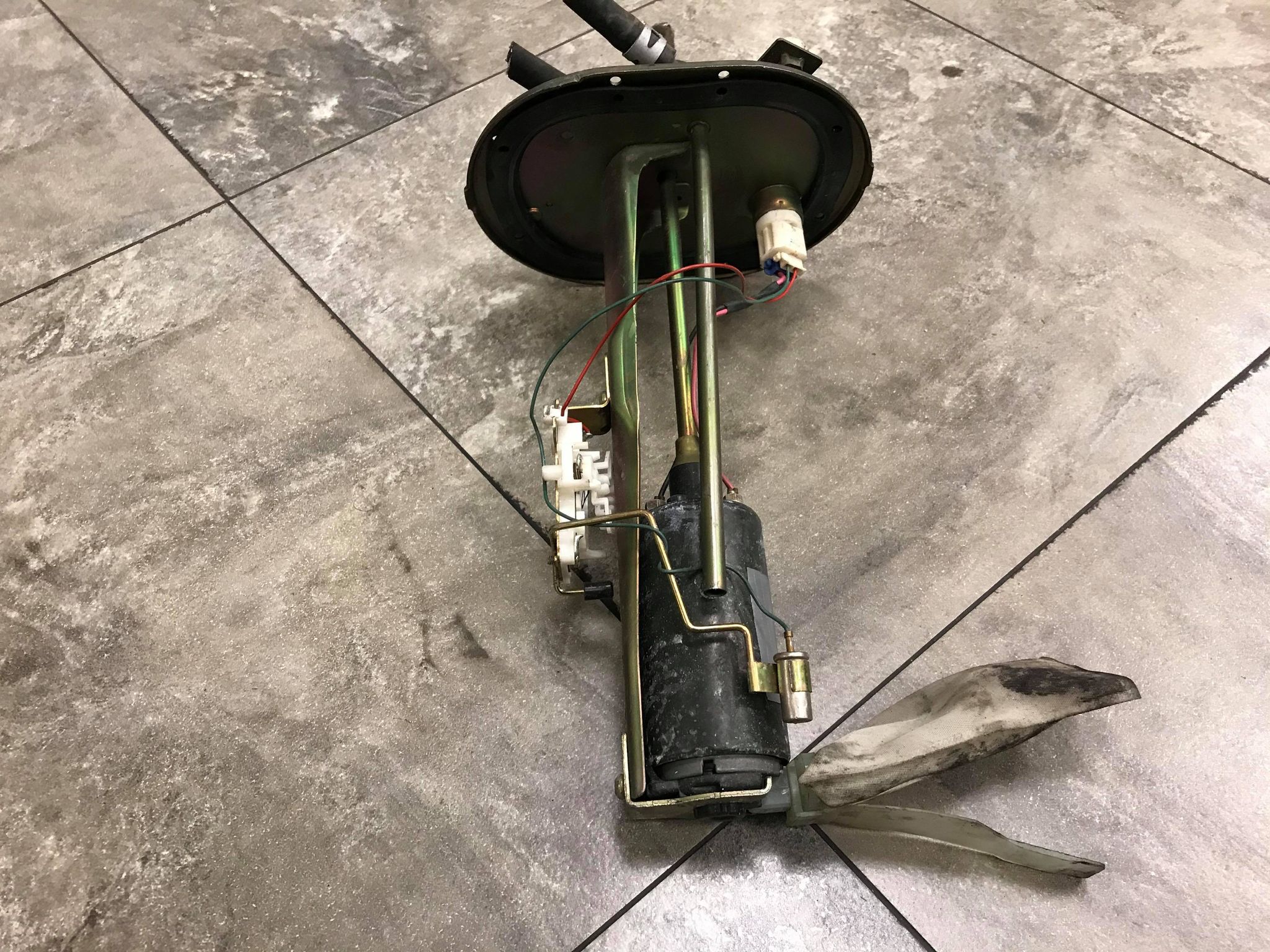 JDM 92-97 Mazda RX7 FD OEM Fuel Pump Assembly 13B Turbo