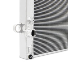 Mishimoto 05-15 Toyota Tacoma 4.0L Performance Aluminum Radiator - view 3