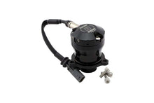 Turbosmart Ford Fiesta ST 1.6L / Ford Mustang 2.3L Ecoboost BOV Kompact EM Re-Circ Plumb Back - view 2